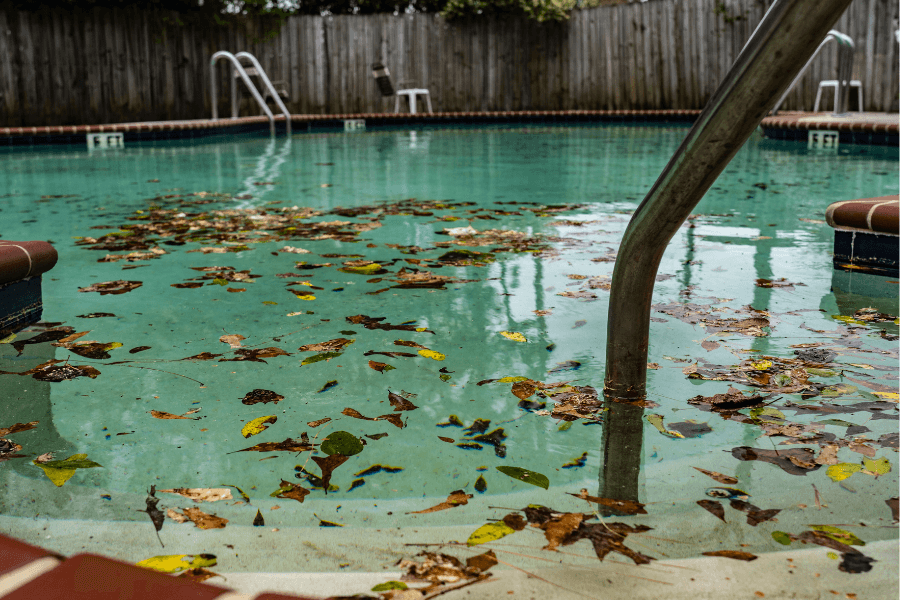 productos químicos para el cuidado del agua de tu piscina